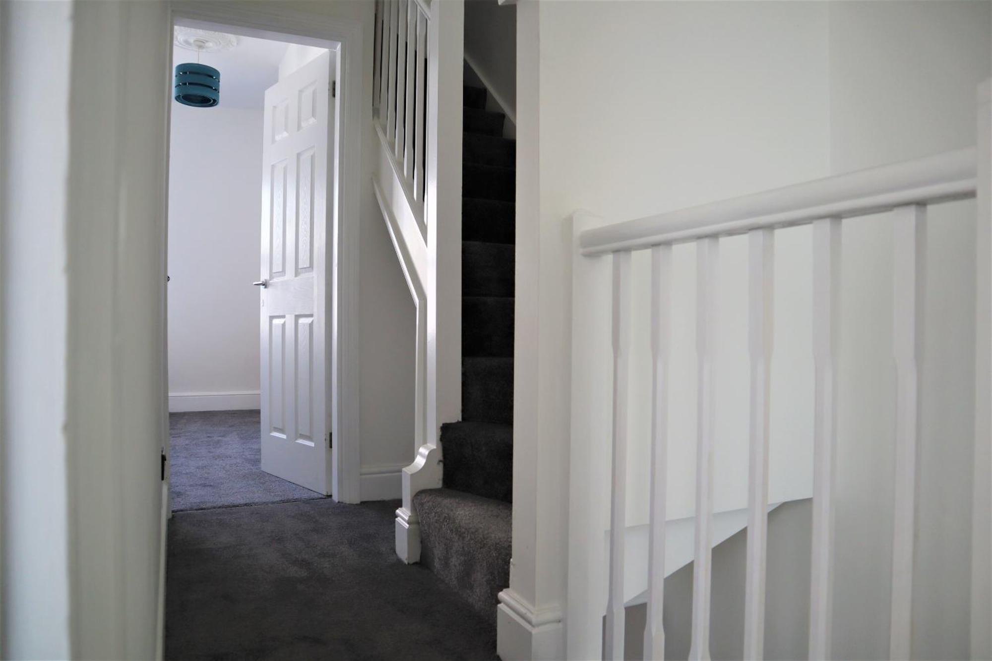 Victoria 4 Bedroom Serviced House Short Lets - Near Northampton Gen Hosp & Town Centre Bagian luar foto